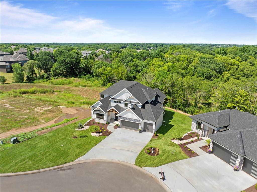 2508 NE Woodland Oak Circle