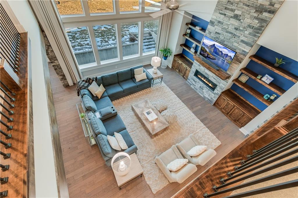 27106 Oakhaven Drive