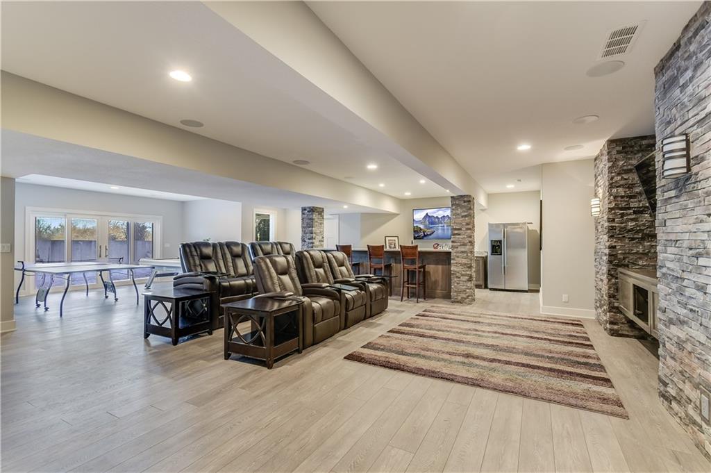 27106 Oakhaven Drive