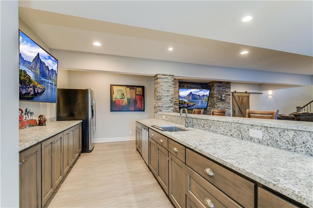 27106 Oakhaven Drive