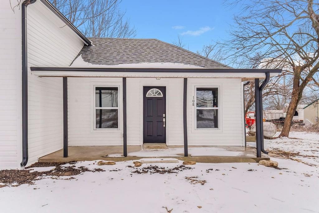 108 E Cass Street