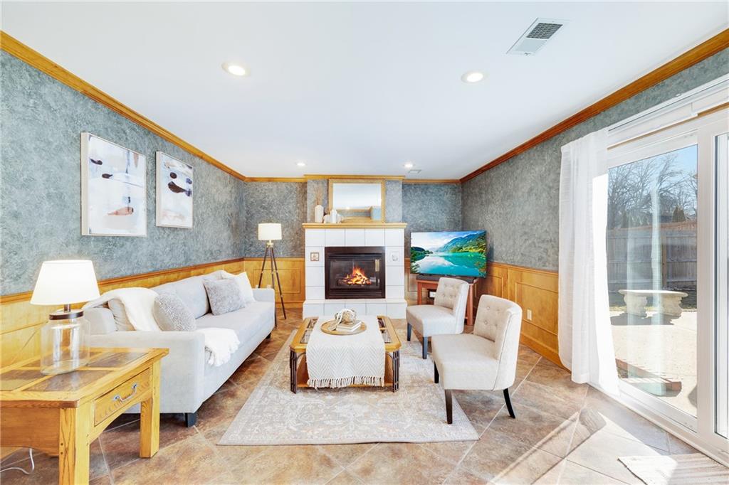 1320 Hilltop Drive