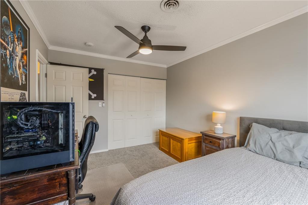 8546 W 85TH Street