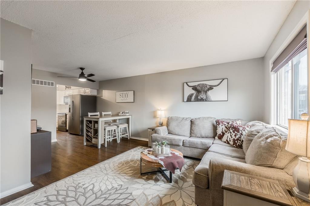 8546 W 85TH Street
