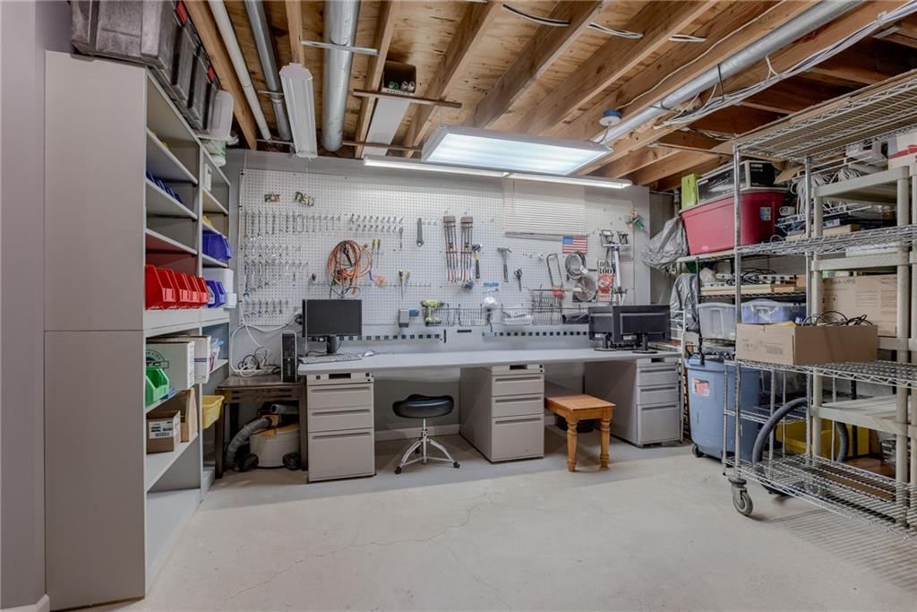 1005 SE 12th Terrace