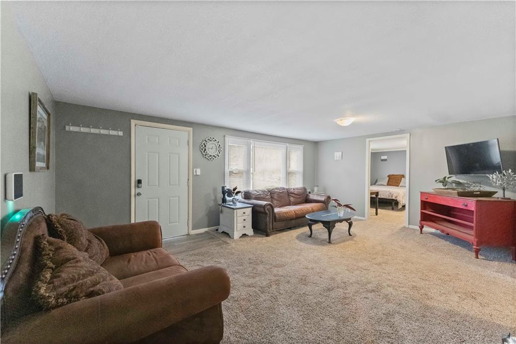 607 SW 8th Street