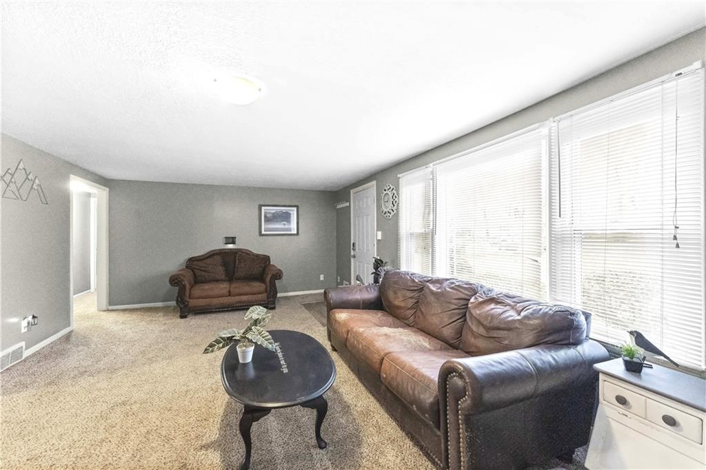 607 SW 8th Street