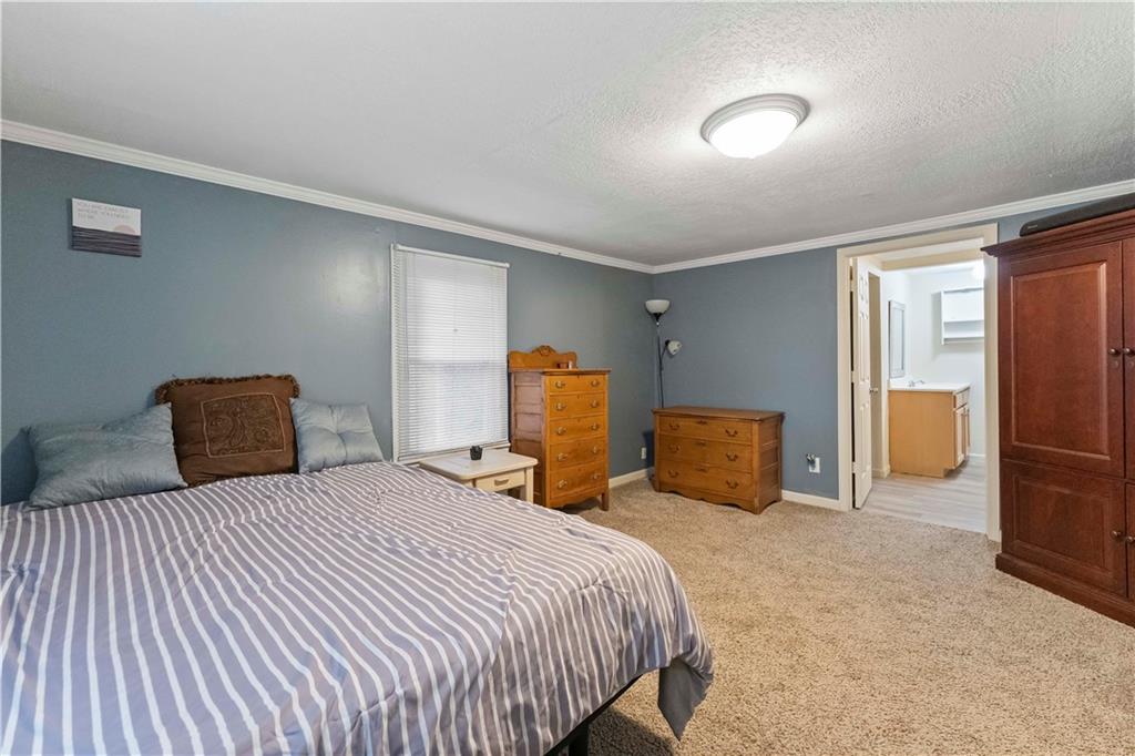 607 SW 8th Street
