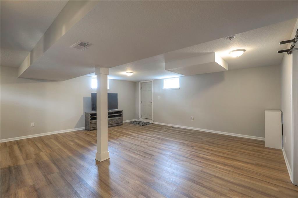 1321 E 126TH Street