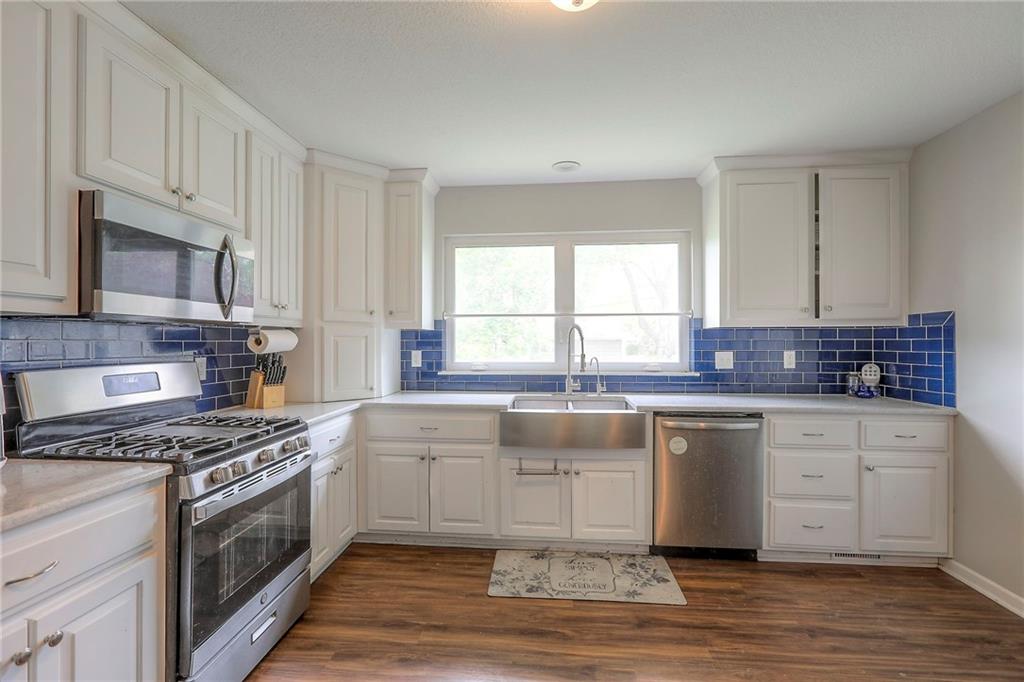 1321 E 126TH Street