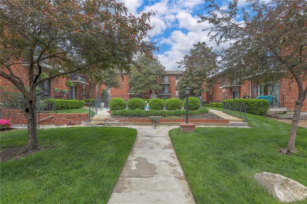 8215 SANTA FE #6 Street