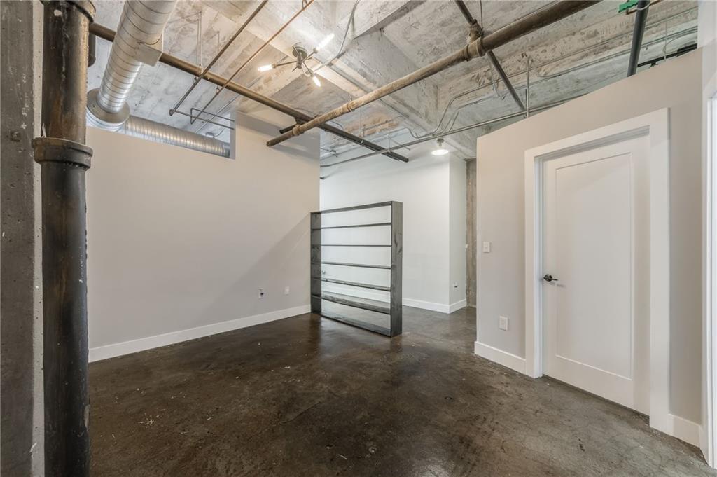 715 May Street Unit: 328