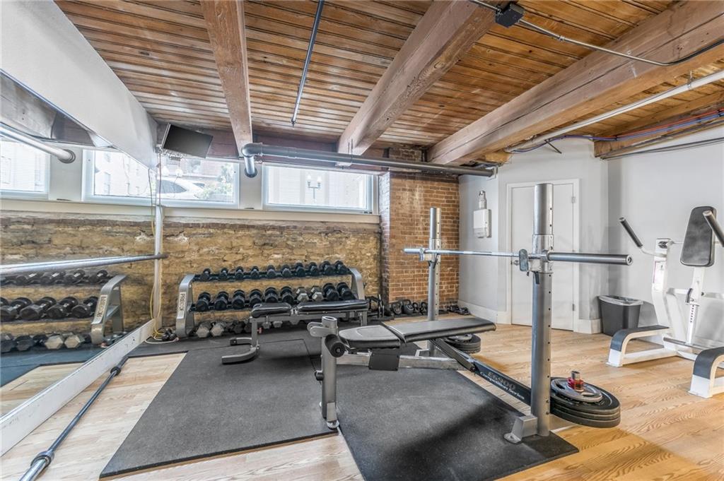 715 May Street Unit: 328