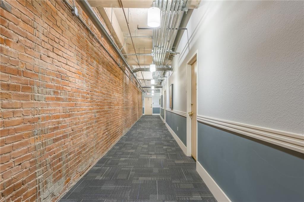 715 May Street Unit: 328