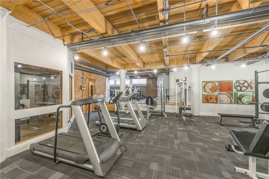 715 May Street Unit: 328