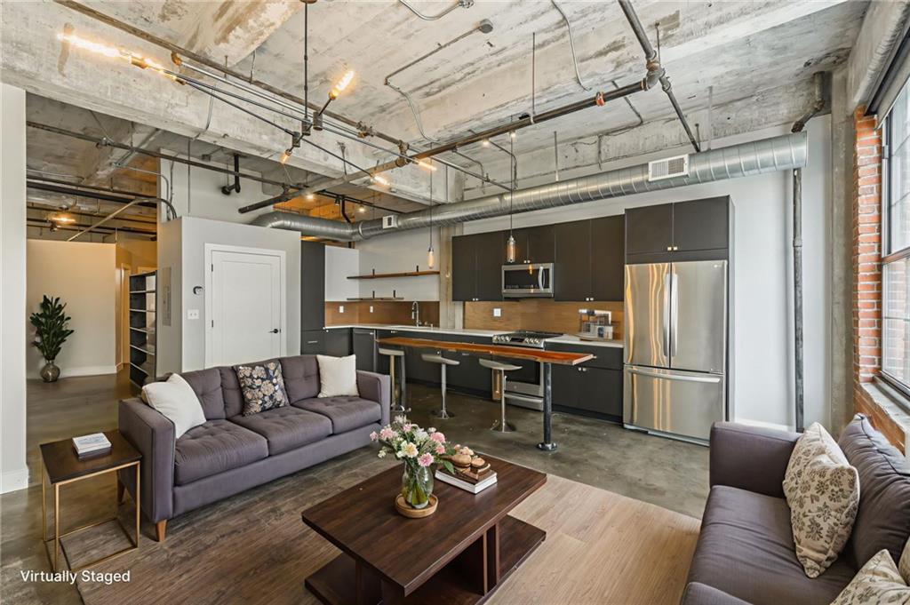 715 May Street Unit: 328