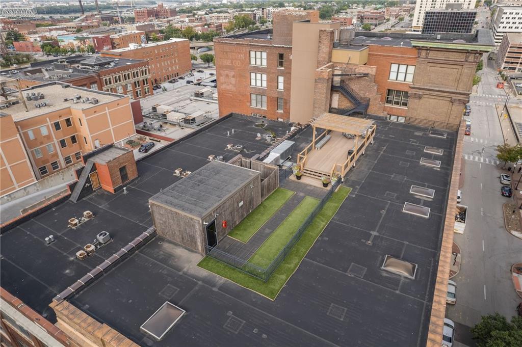 715 May Street Unit: 328