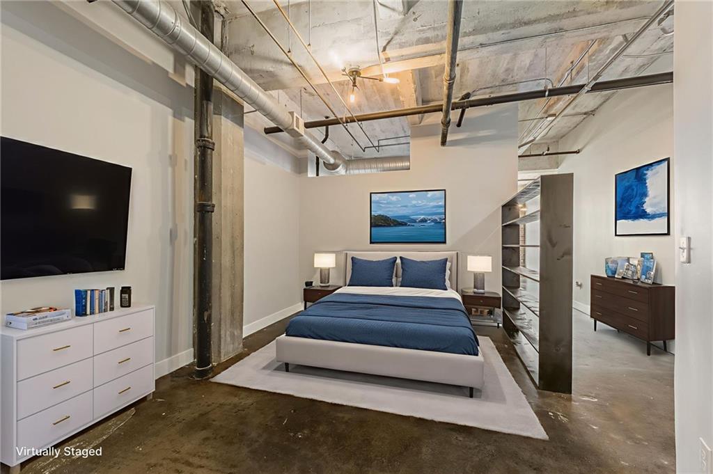 715 May Street Unit: 328