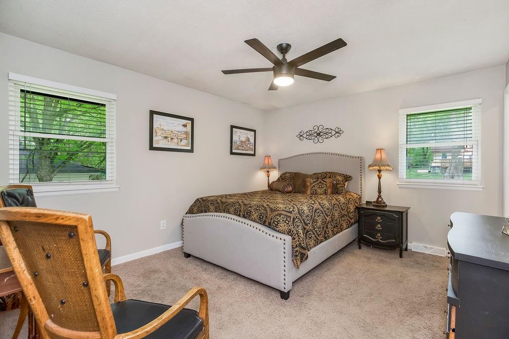 813 NE 114th Street
