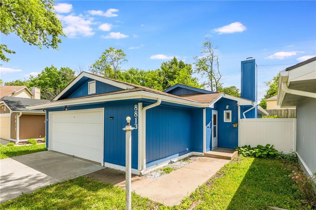 8813 E 109th Terrace