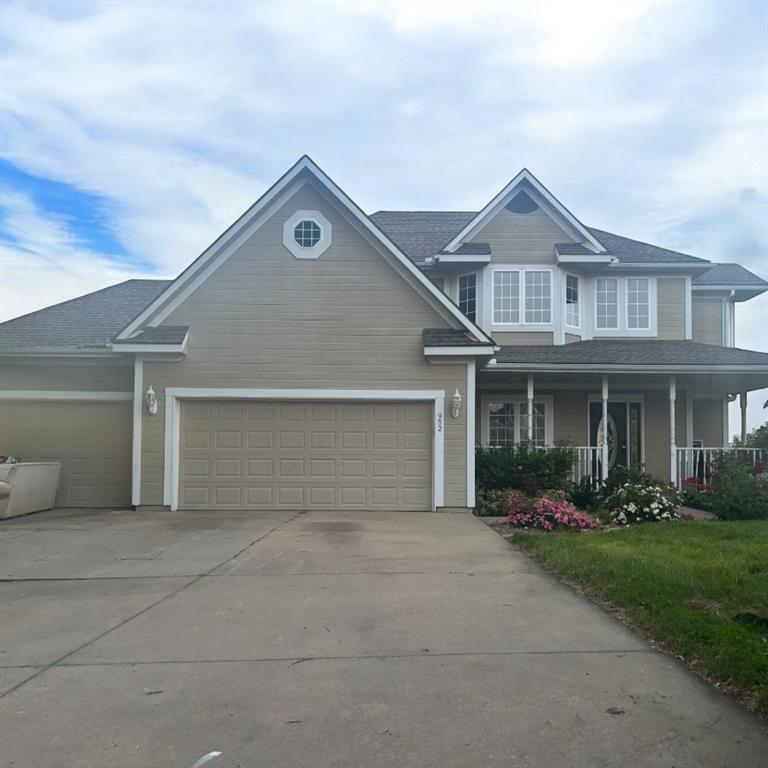952 NW Maplewood Court