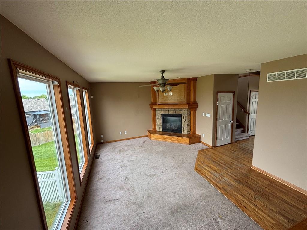 952 NW Maplewood Court