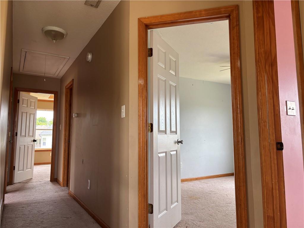 952 NW Maplewood Court