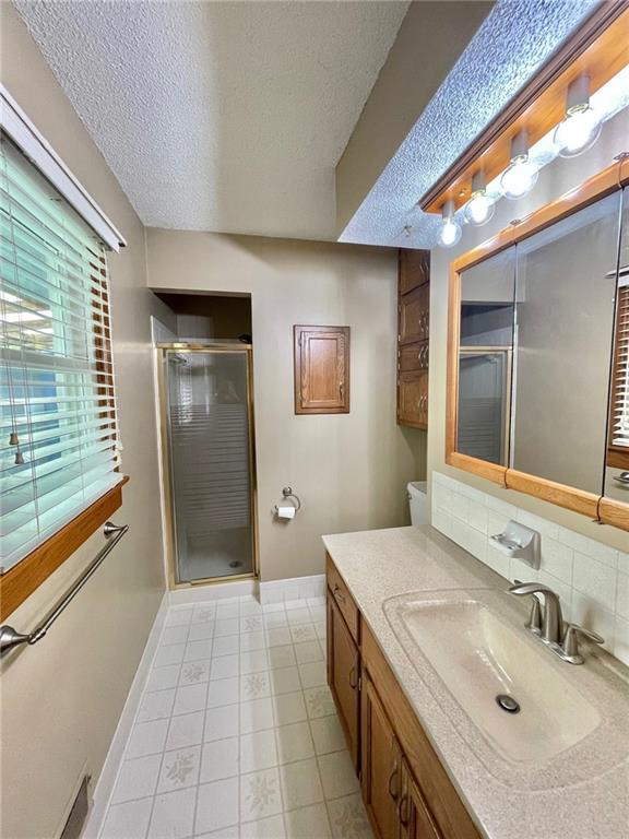 303 Canterbury Lane