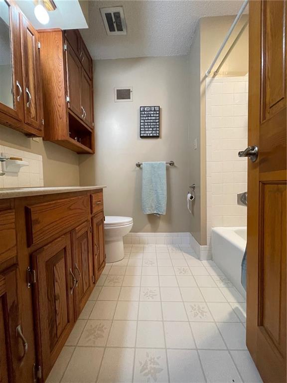 303 Canterbury Lane