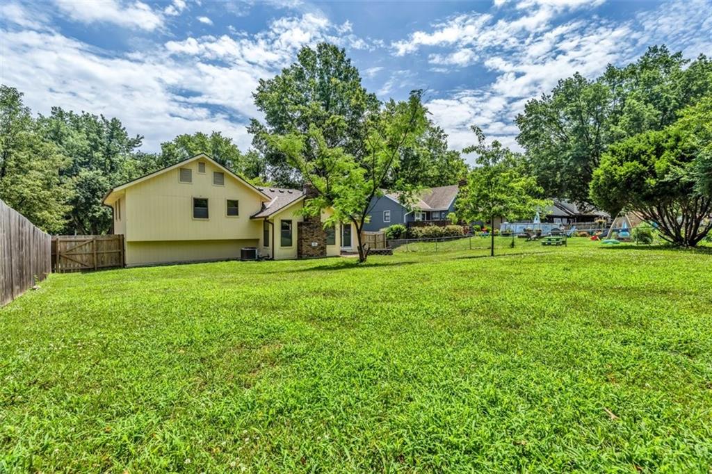 1110 Canterbury Lane