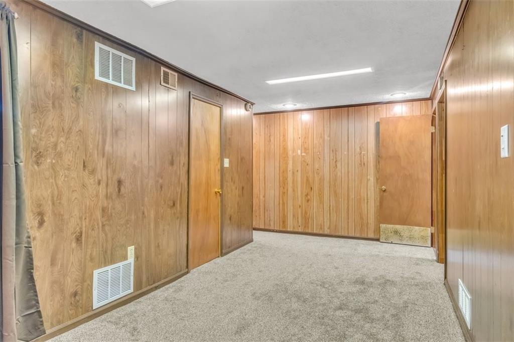 1110 Canterbury Lane