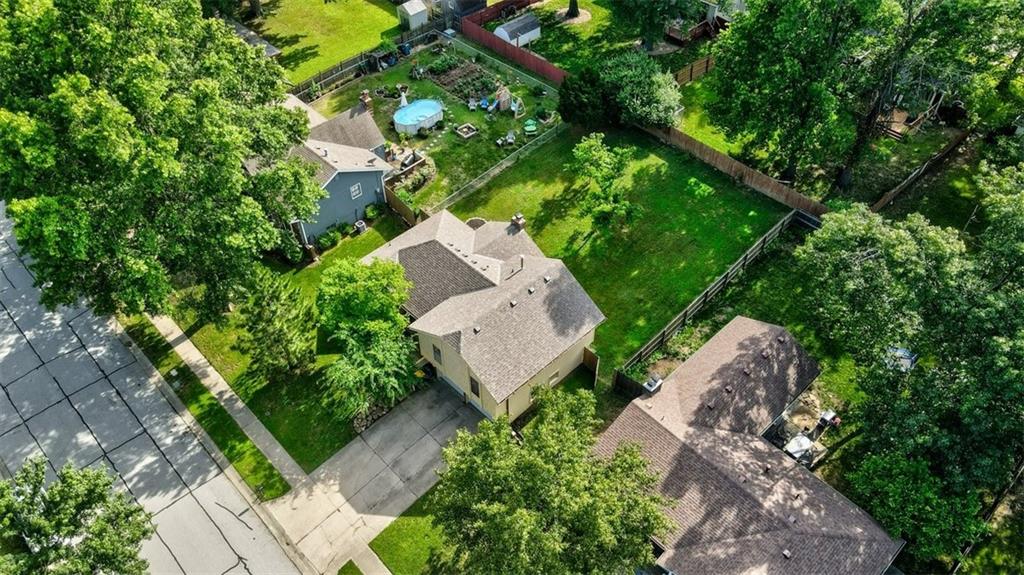 1110 Canterbury Lane