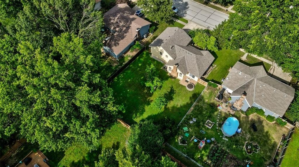 1110 Canterbury Lane