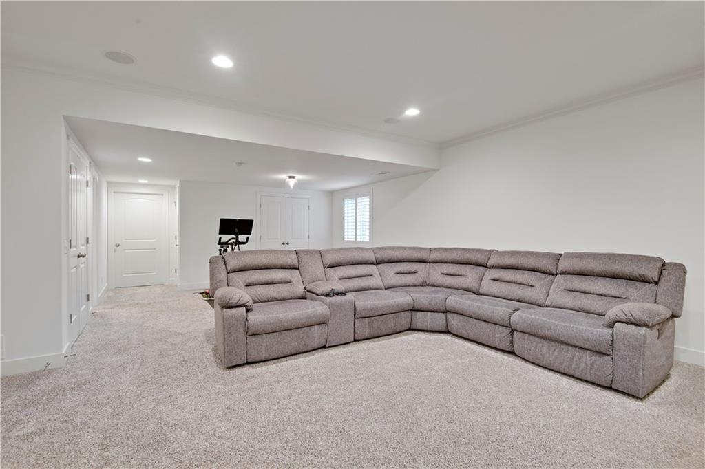 920 Loula Drive