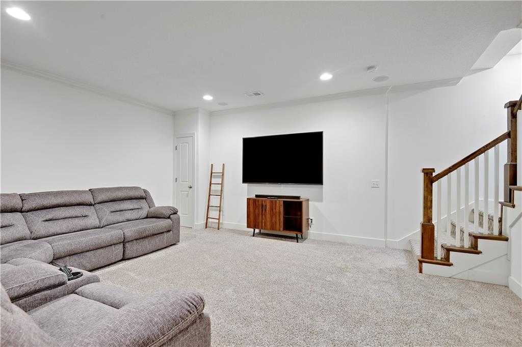 920 Loula Drive