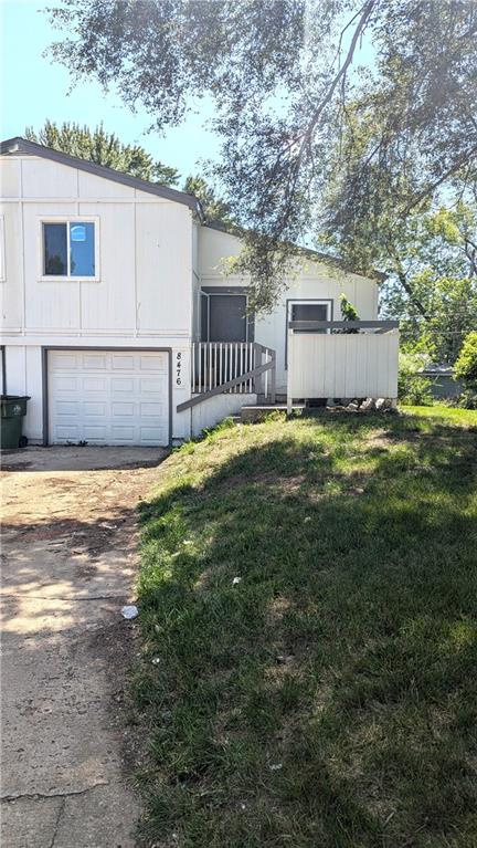 8476 Lane Drive
