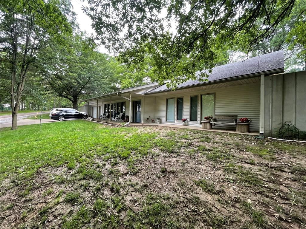 3724 N Perrin Road
