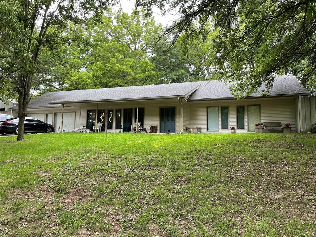 3724 N Perrin Road