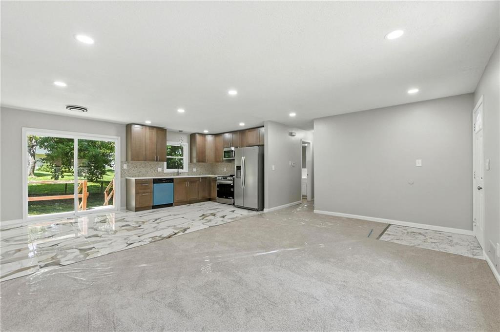 9832 Potter Circle