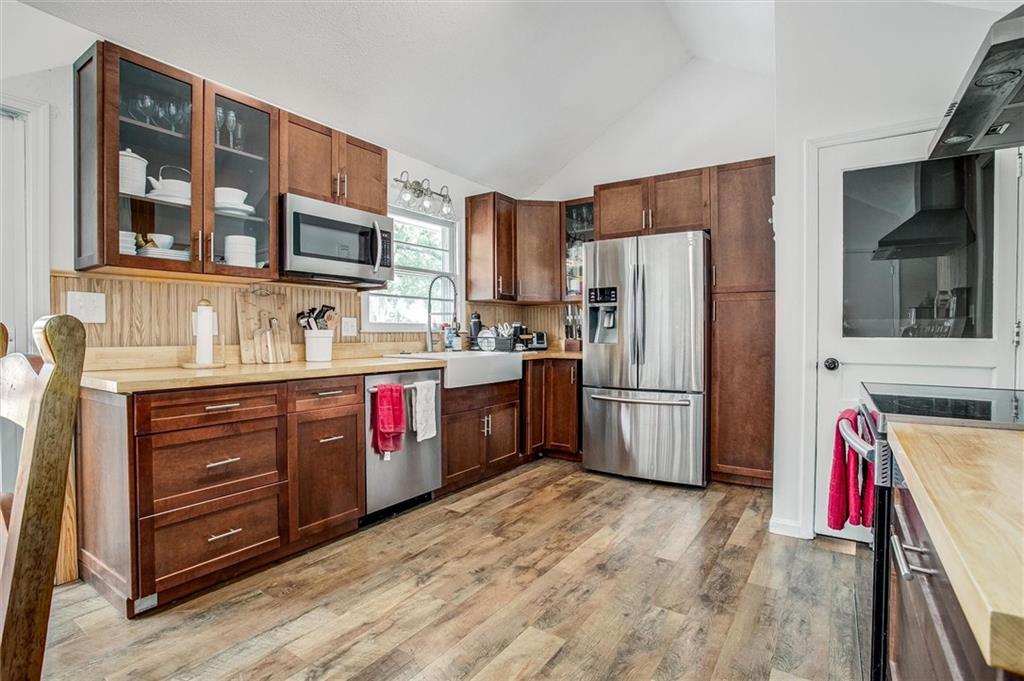 12508 Valley Brooke Drive