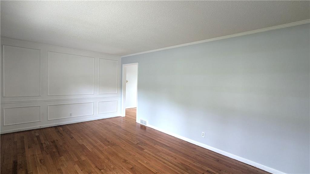 8105 E 100TH Street
