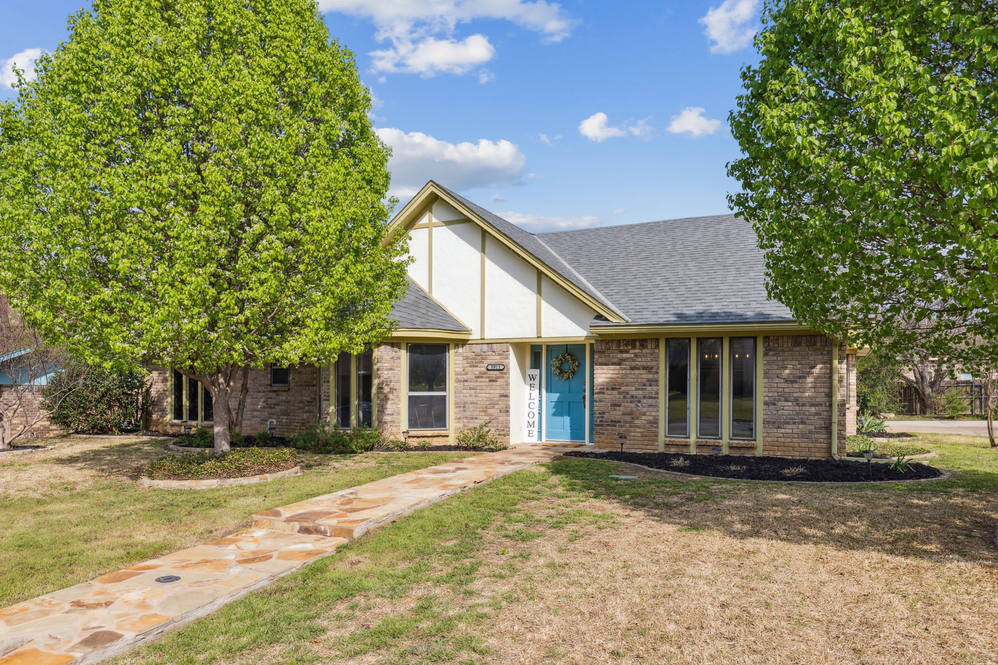 5913 Ed Coady Road