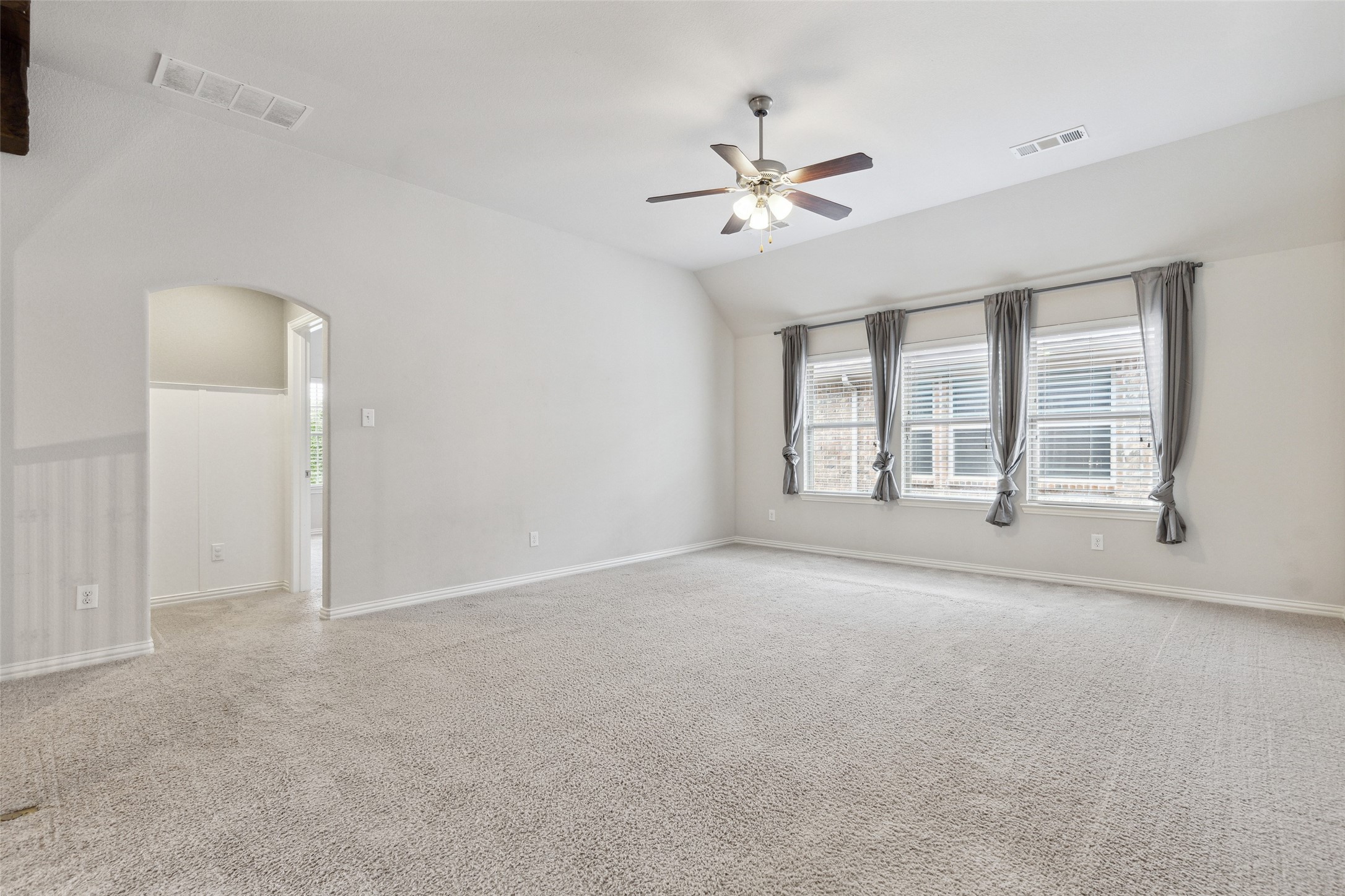 4609 Avenida Lane
