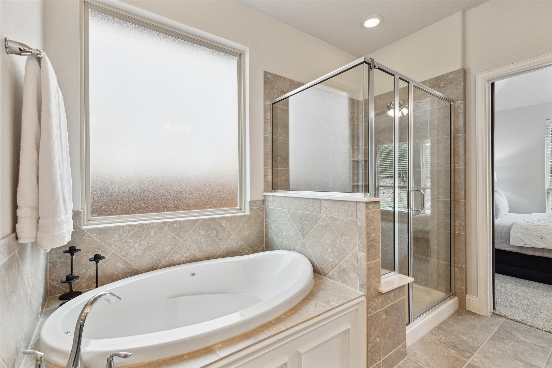 4609 Avenida Lane