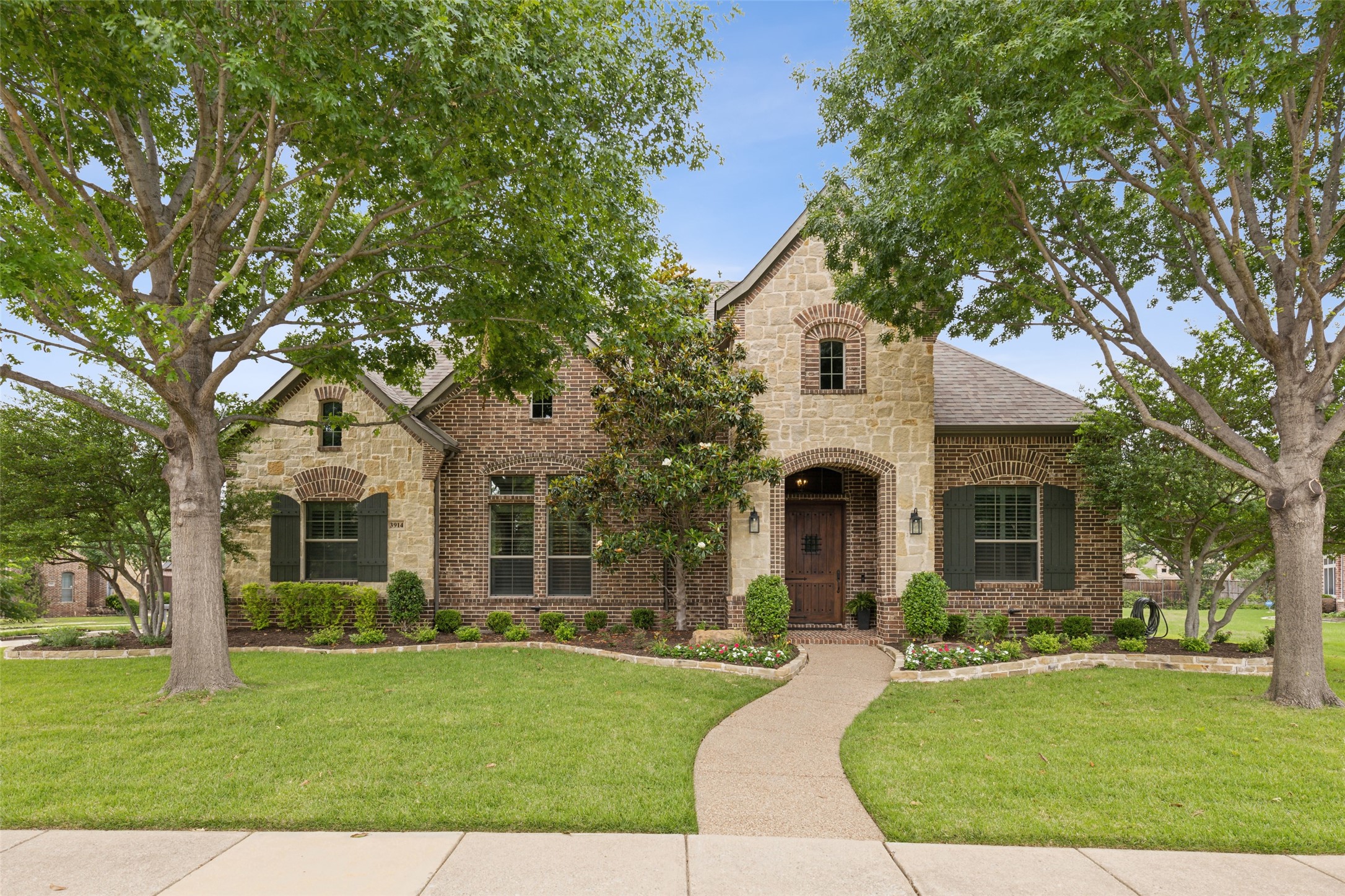 3914 Pompei Place