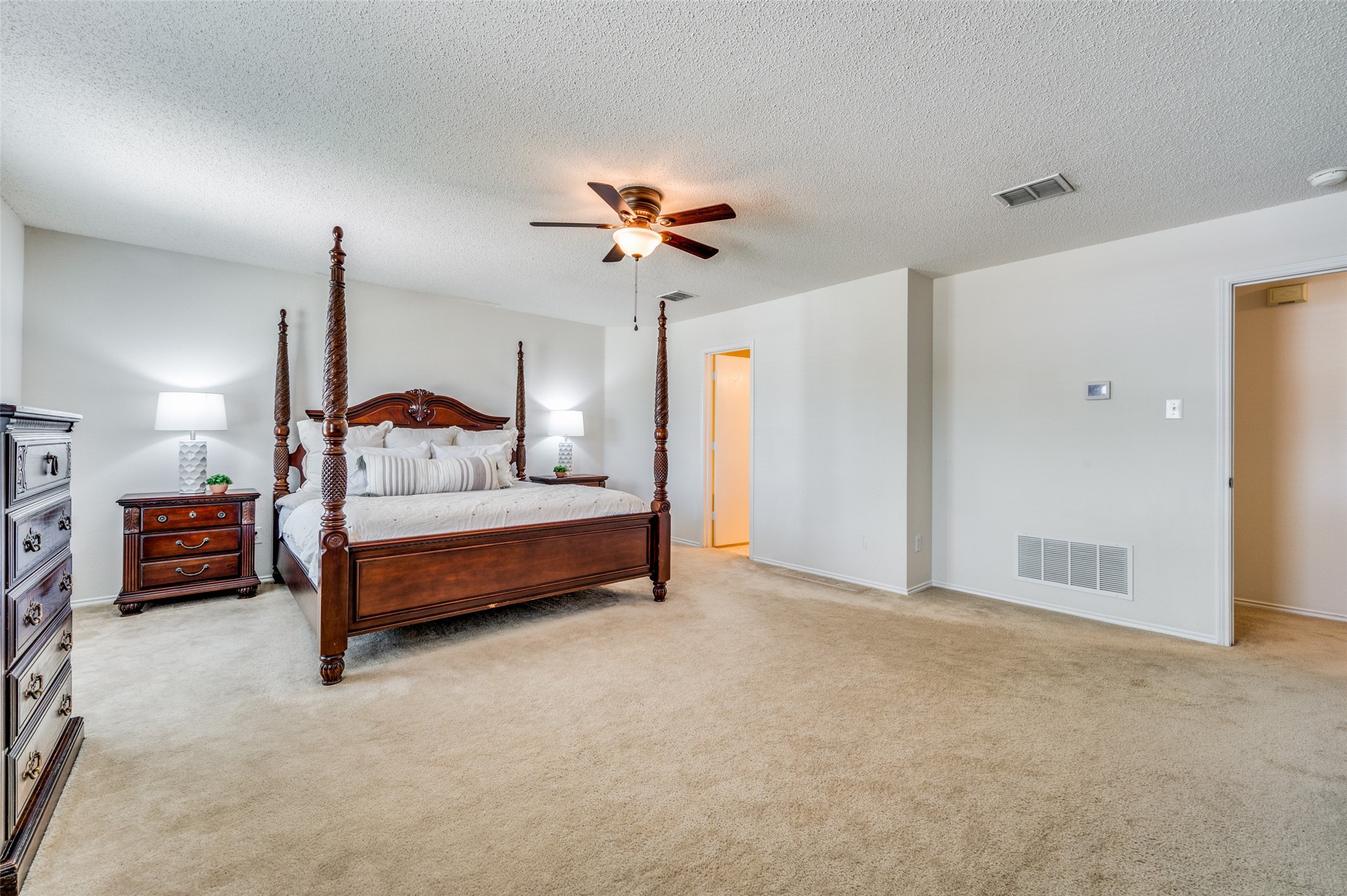 3813 Quail View Drive