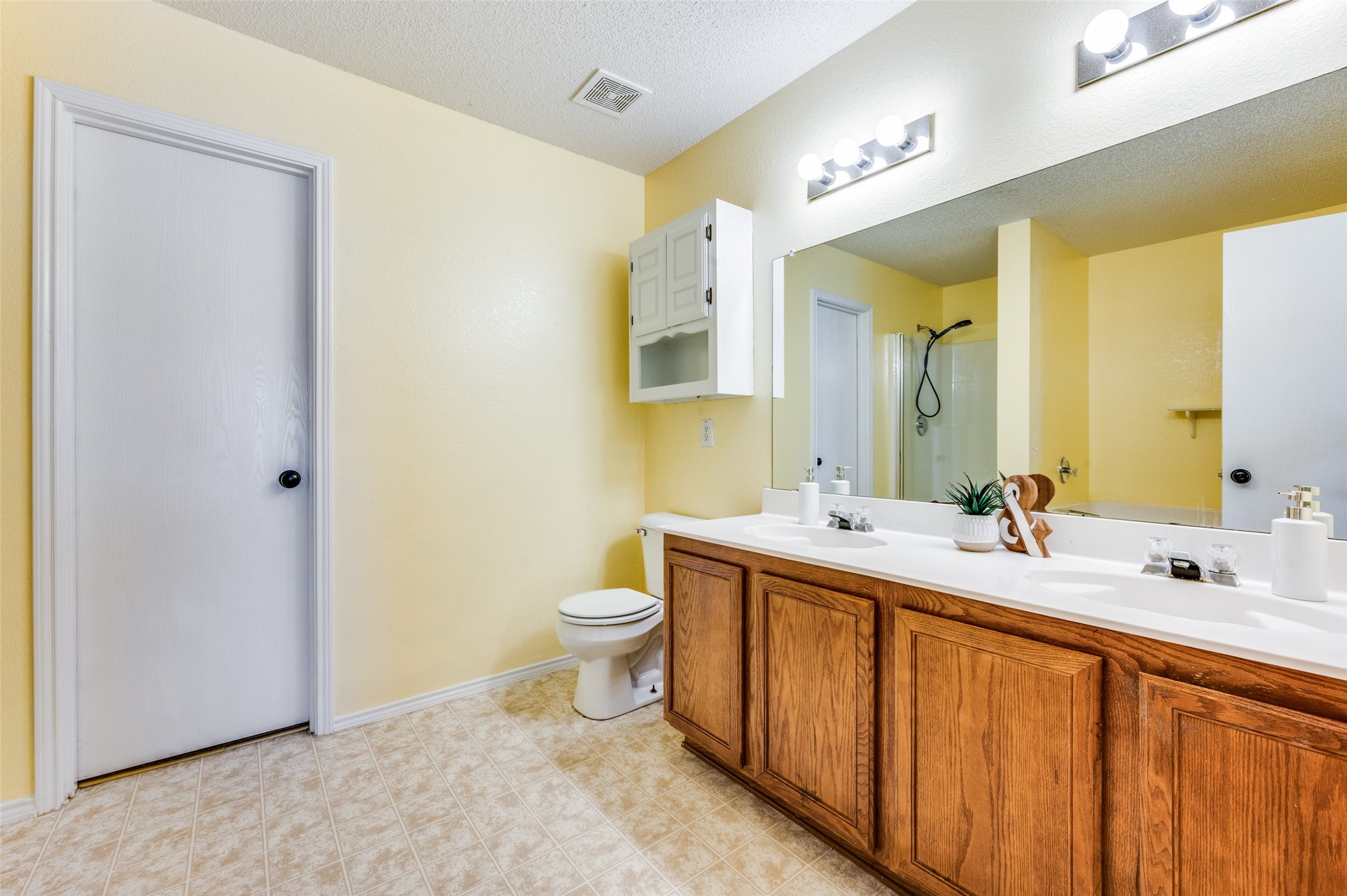 3813 Quail View Drive