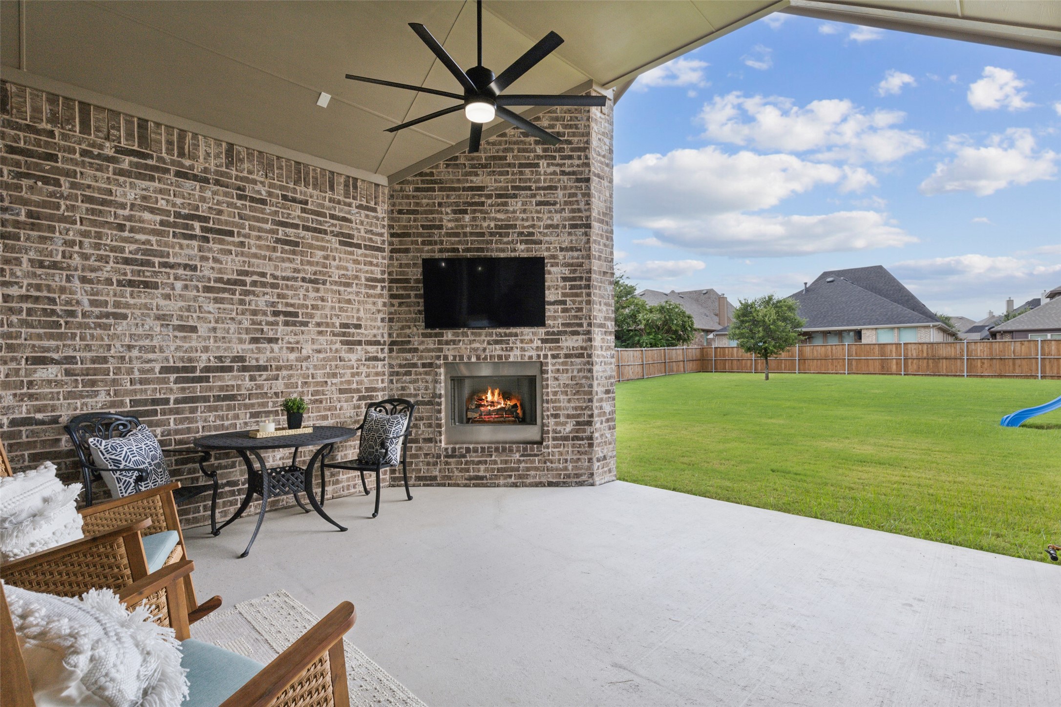 1109 Devonshire Drive S