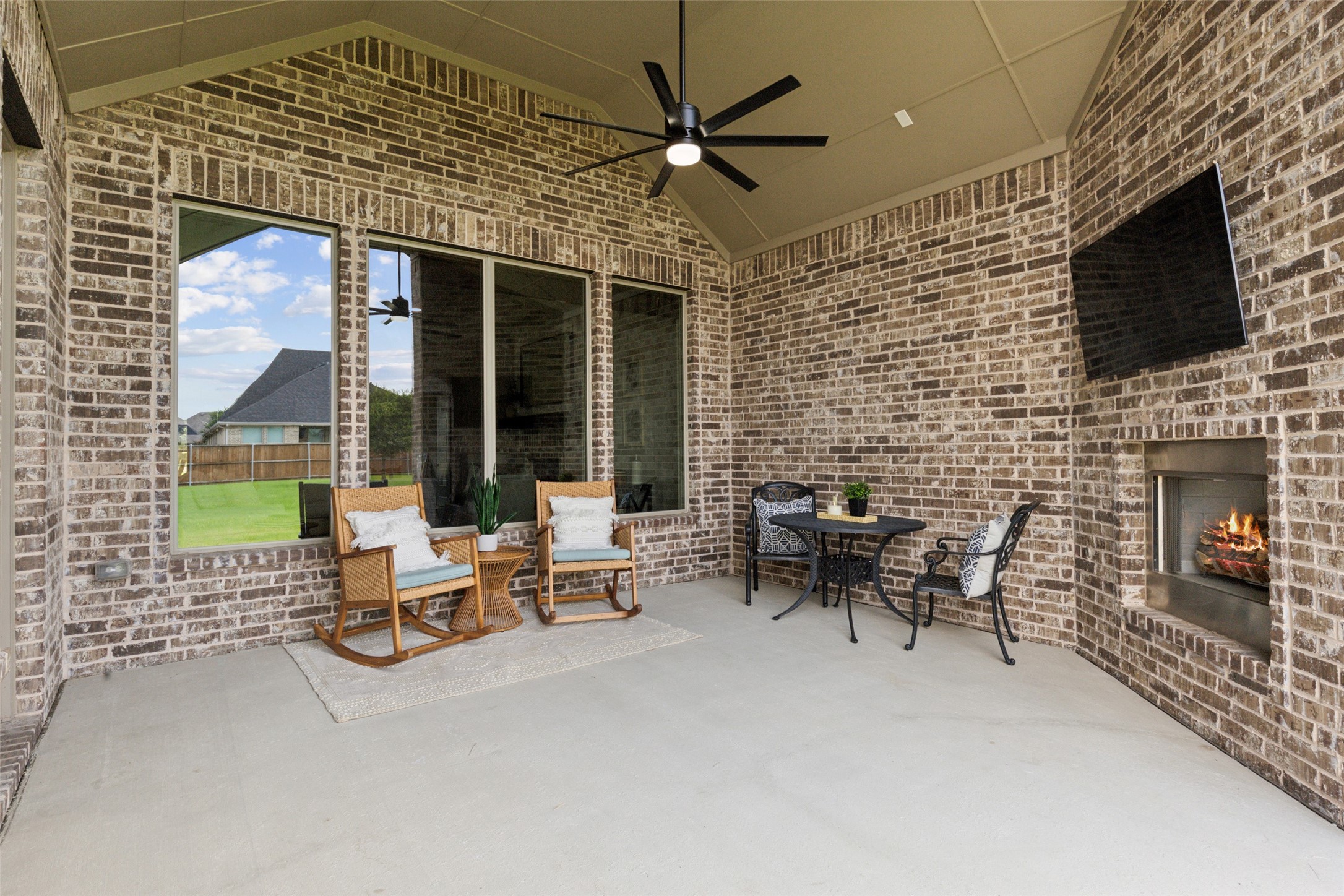 1109 Devonshire Drive S