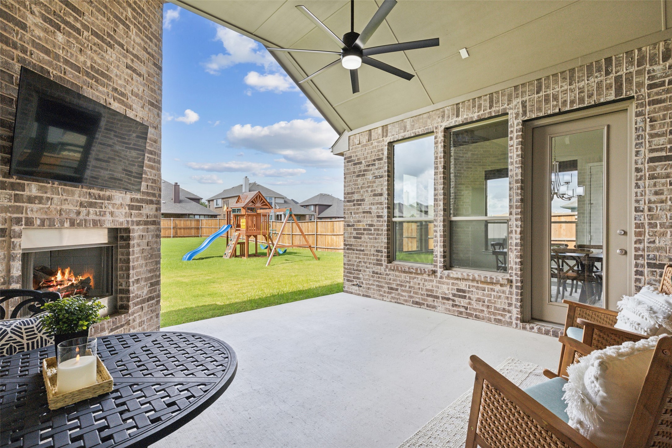 1109 Devonshire Drive S
